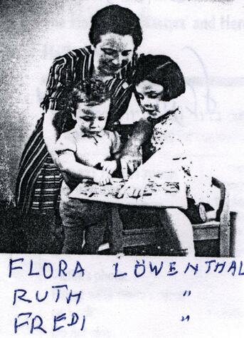 312_Flora Löwenthal mit ihren Kindern Ruth und Manfred, Foto Yad Vashem Zentrale Datenbank Vashem