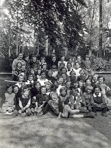 1927-06-Ruth-Volksschule-Kopie